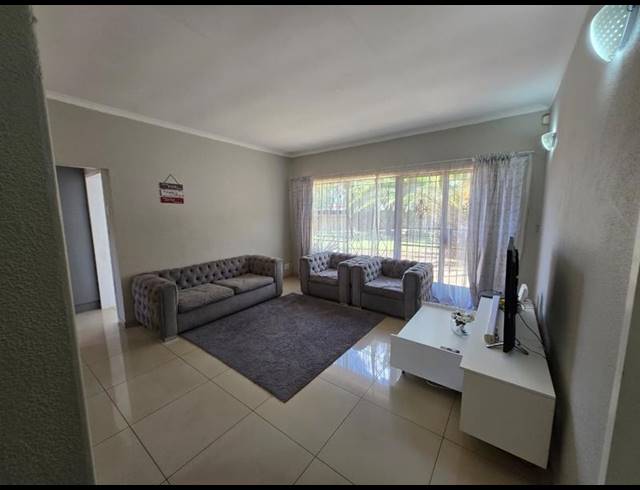 3 BEDROOM PROPERTY TO RENT IN BRACKENHURST